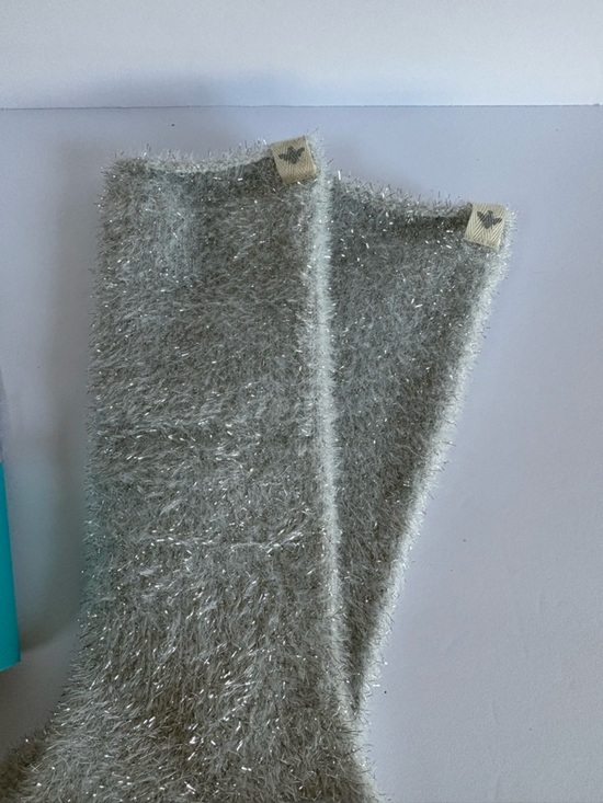 NWT Bombas Women's Fuzzy Socks Size Medium - Picture 12 of 13